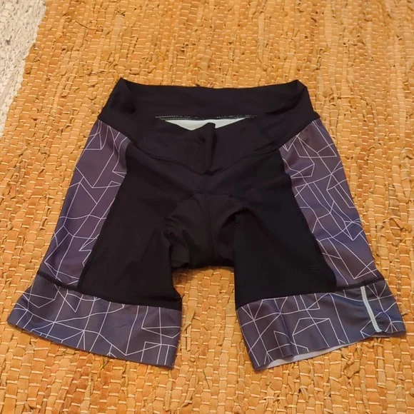 M She Beest Bike Shorts - Picture 1 of 7